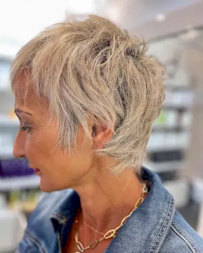 Mature Shaggy Pixie with Babylights