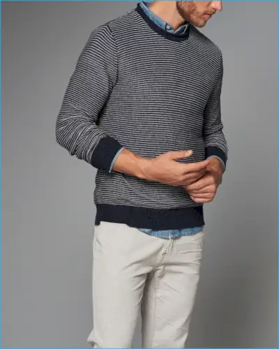Suéter listrado com gola redonda Abercrombie & Fitch