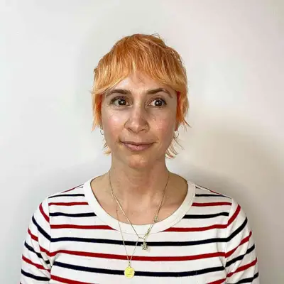 Peachy Short Razor Cut Wixie with Fringe