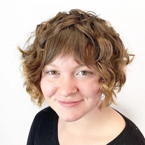 Bob hasta la mandíbula para caras ovaladas y regordetas' title=