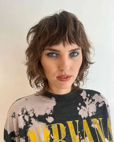 Short Straight Razor Shag with Fringe