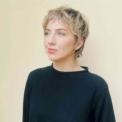 Fresh Mixie Cut - pixie mullet