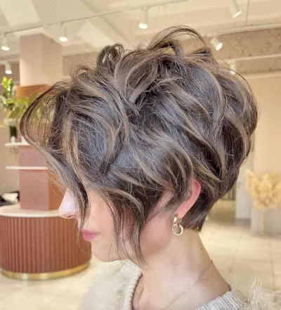 Highlighted Pixie on Wavy Hair