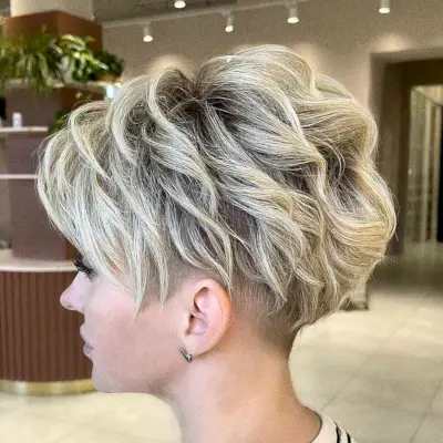 textured pixie cut for thin hair