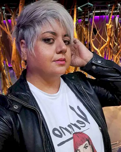 Androgynous Short Haircut with Thin Bangs