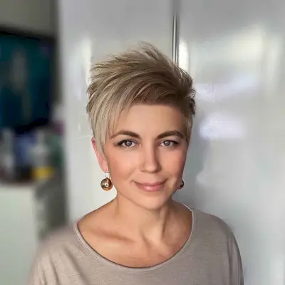 cute spiky short hair combover for women