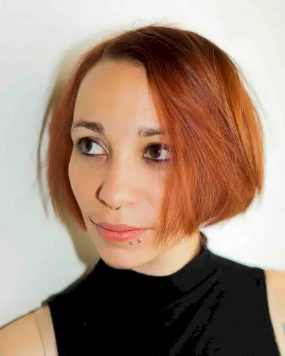 Jaw-Length Crop Cut for Ladies with Thin Hair