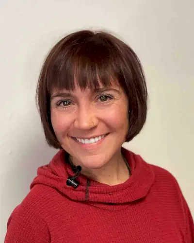 Classic Bob For Thin Hair with Light Bangs