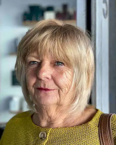 Thin Bob with Shaggy Layers and Bangs