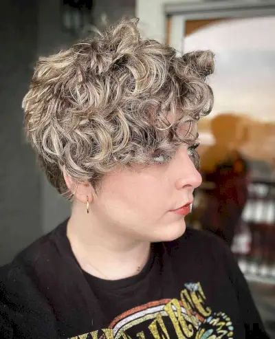 Short Curly and Wavy Pixie Cut for Round Face Shapes with Thicker Hair