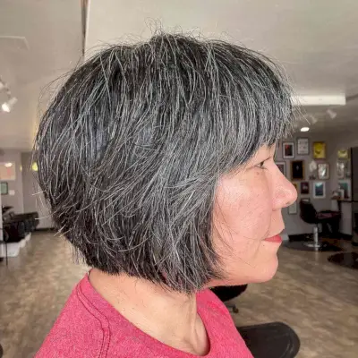 Jaw-Length Modern Shag for Older Women Over 50