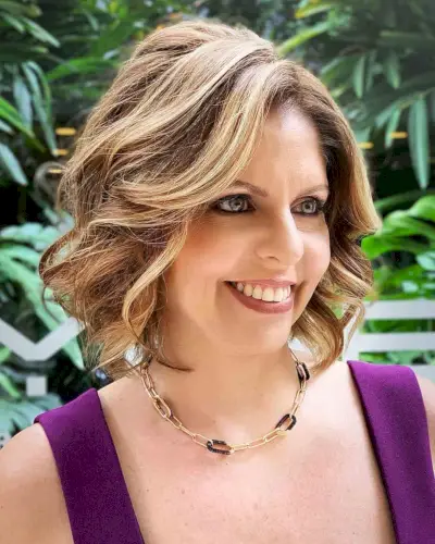 Fluffy Wavy Bob for Women Over 40