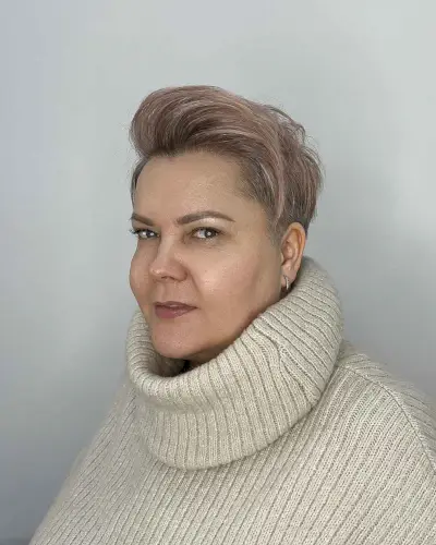 Androgynous Pixie Hairstyle