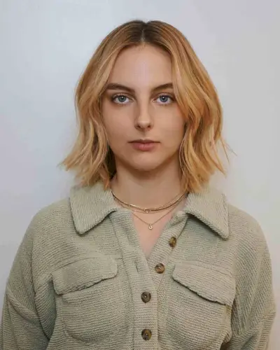 Neck-Grazing Choppy Bob for Thin Hair