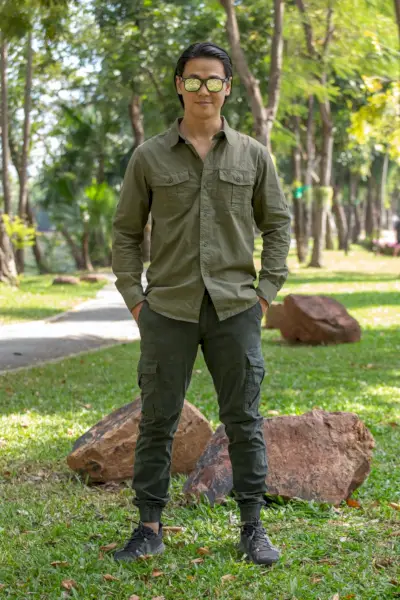 Pantaloni cargo da uomo alla moda militare