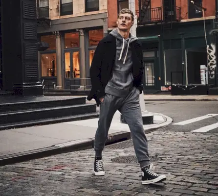 Hoodie Joggers Coat Chuck Taylor All Stars Outfit Herr Todd Snyder