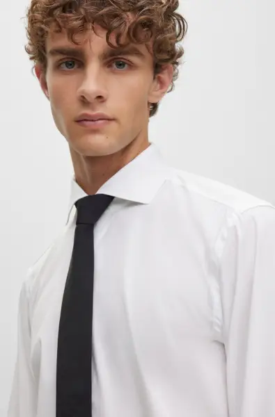 BOSS slim-fit overhemd met gespreide kraag
