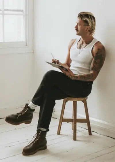 Style Hipster hommes réservoir blanc manches de tatouage bottes de travail Denim Jeans