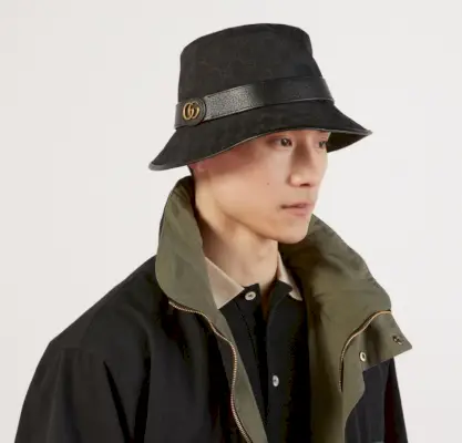 Chapeau bob en toile Gucci GG Double G Homme