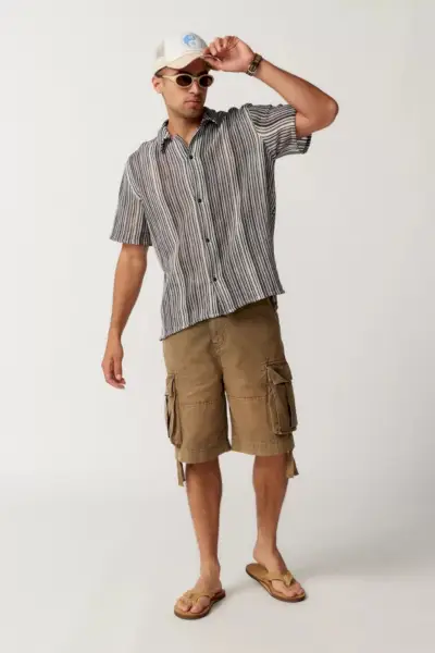 남성 반바지 Urban Outfitters BDG 워시드 아웃 카고 반바지