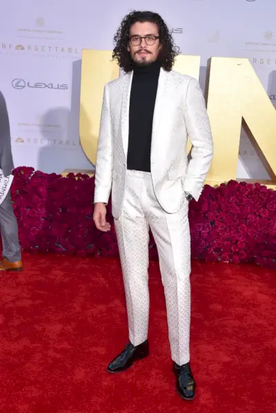 Tommy Martinez Traje Blanco Hombre