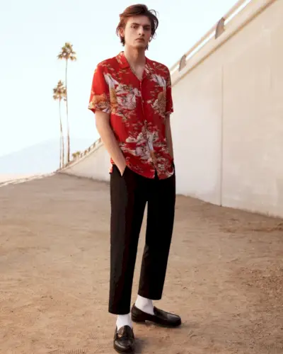 A meno che non ti piaccia vivere al limite, lascia mocassini e calzini bianchi a Michael Jackson.