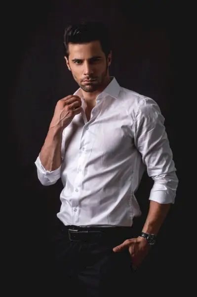 Camicia elegante colori uomo