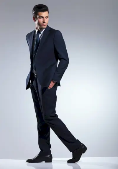 קוד לבוש חצי רשמי נעלי גברים