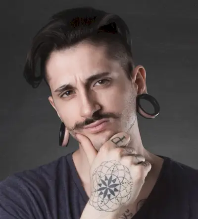 Mandala Design håndtatovering