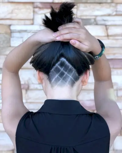 Popular Triangle Undercut Idea