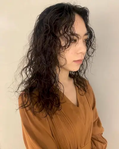 Wet and Wavy Perm