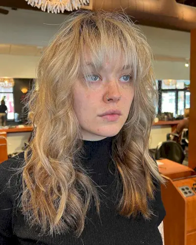 Balayage Wolf Hair with Tousled Waves