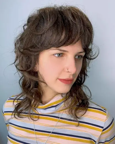 Medium Shag with a Fringe for Natural Waves
