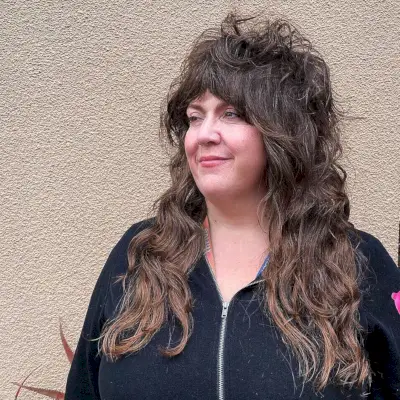 Rockstar Wavy Texture for a Shagged Haircut