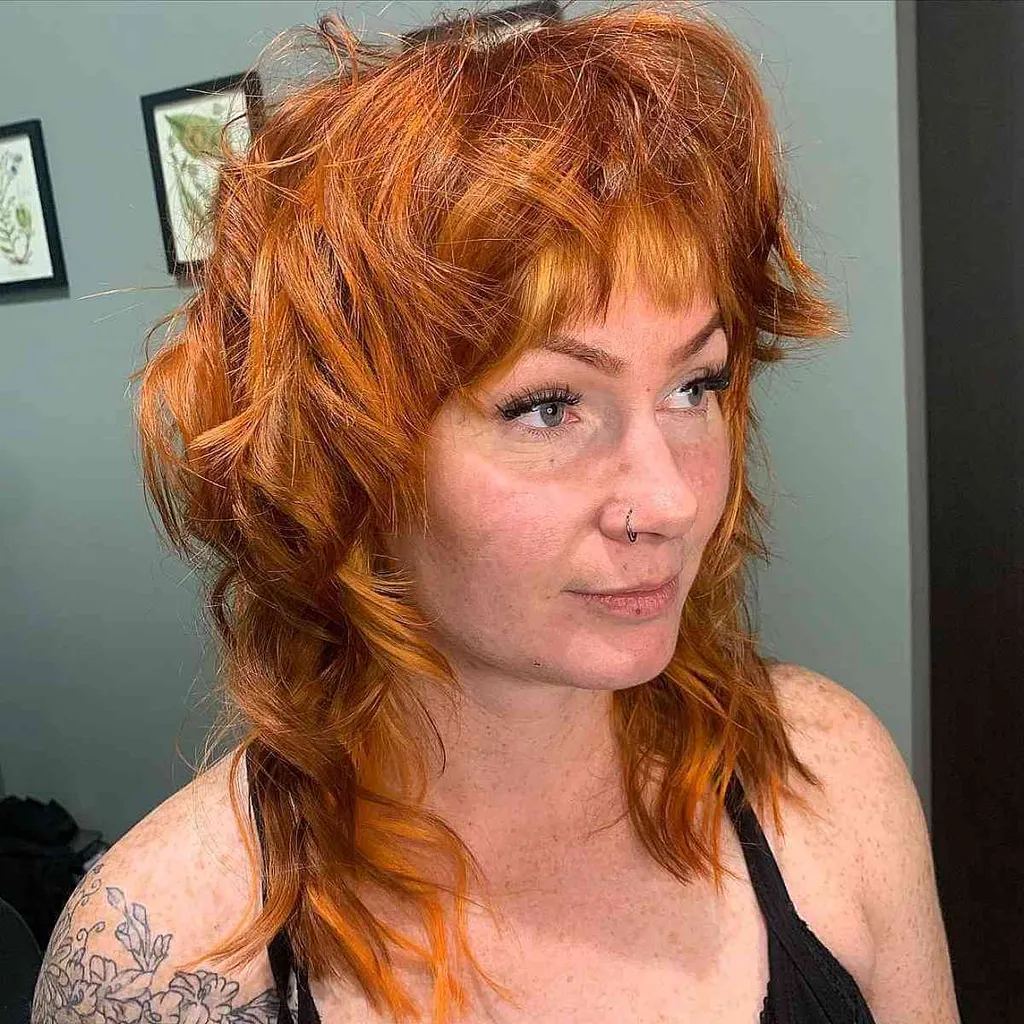 Mulet à poils longs texturés sur cheveux moyens' title=